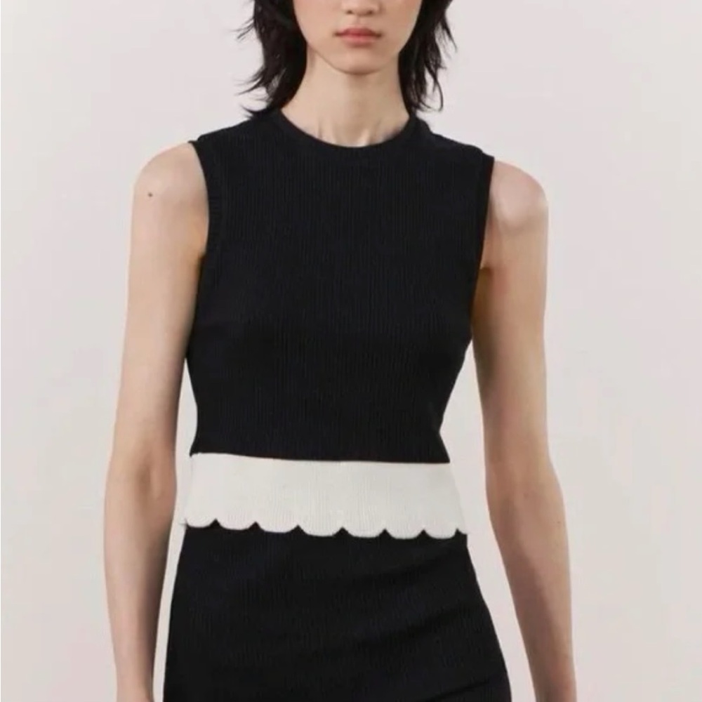 Zara Knit Sleeveless Top Black with Ivory Scalloped Hem Size L NWT